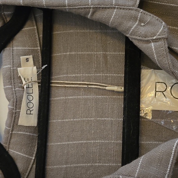 Roolee Gray White Striped Jumpsuit Size Small - Picture 3 of 4